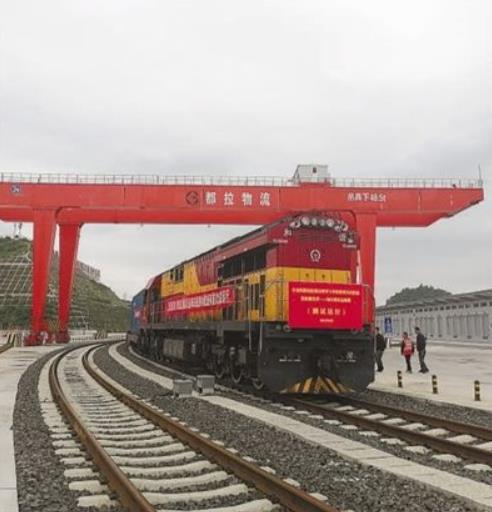 # 中老鐵路與中歐班列首次國內(nèi)貫通測試 國內(nèi)貨運代理的機(jī)遇與新挑戰(zhàn)